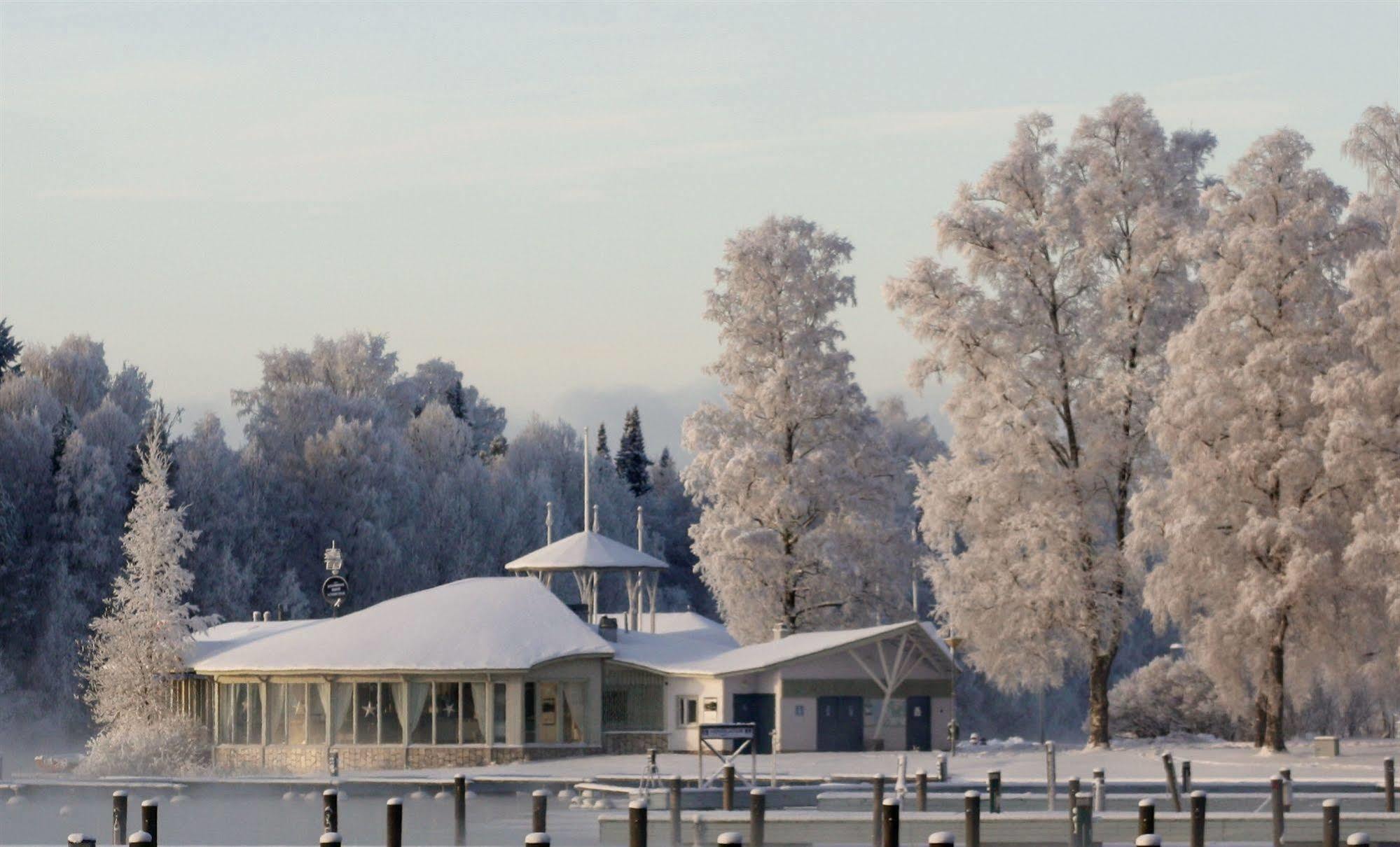 Cronin'S Guesthouse Bed & Breakfast Heinola Extérieur photo
